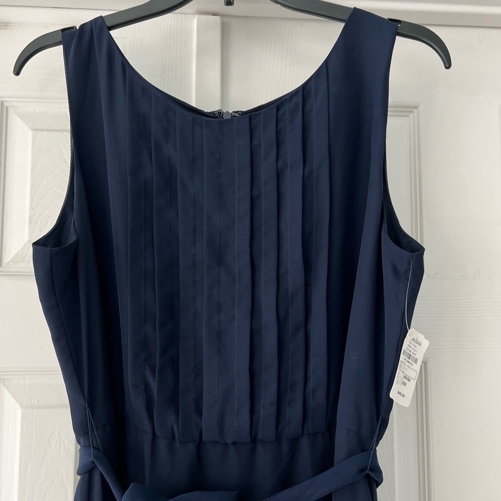 Neiman Marcus Pleated Maxi Dress size 8, New with Tags